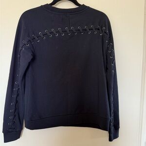 NWT For The Republic Black Crewneck Sweatshirt in Size Medium